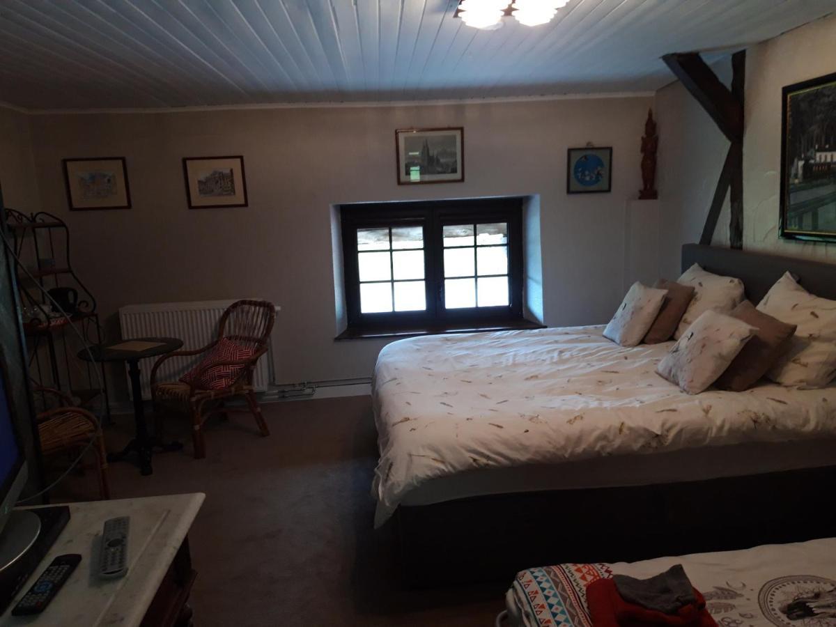 B&B Chambre d'hôtes de la Vecquée Stoumont Esterno foto